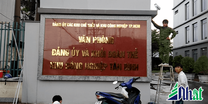Mẫu bảng hiệu chữ nổi Inox